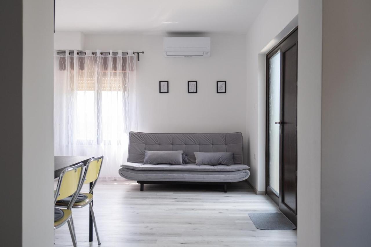 Apartma Oddih Дутовлє Екстер'єр фото