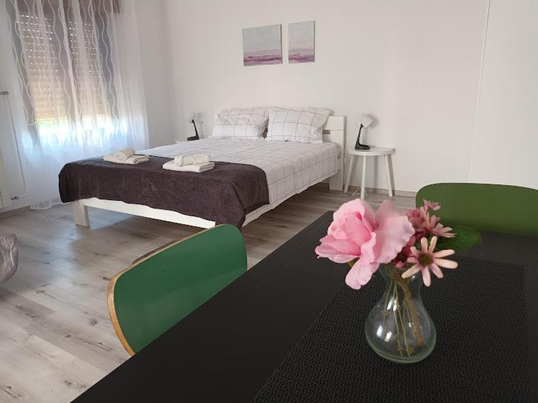 Apartma Oddih Дутовлє Екстер'єр фото